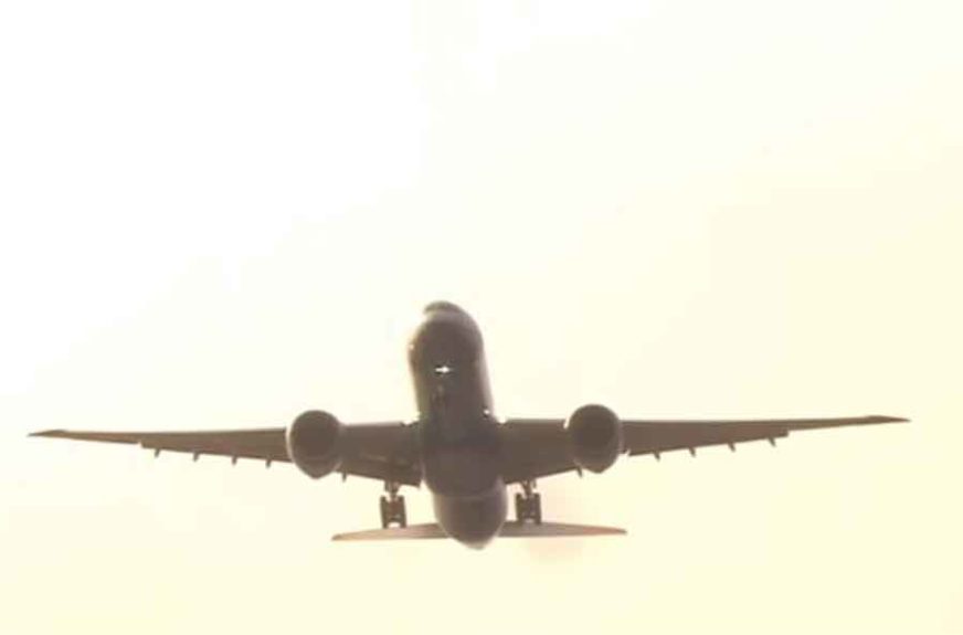 Nestao avion sa 22 putnika u Nepalu
