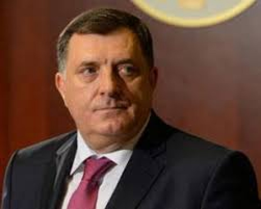 Dodik otputovao na “mrski Zapad”, mijenja Tegeltiju Dodik otputovao na “mrski Zapad”, mijenja Tegeltiju