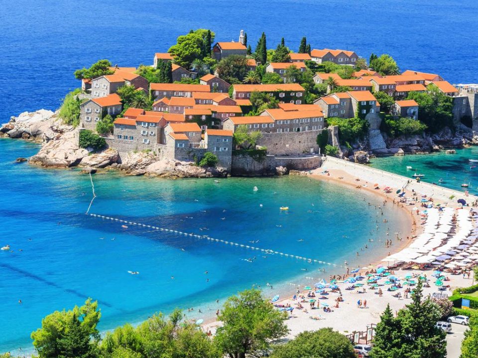 Crna Gora: Broj turista veći za 60 odsto u odnosu na prošlu godinu