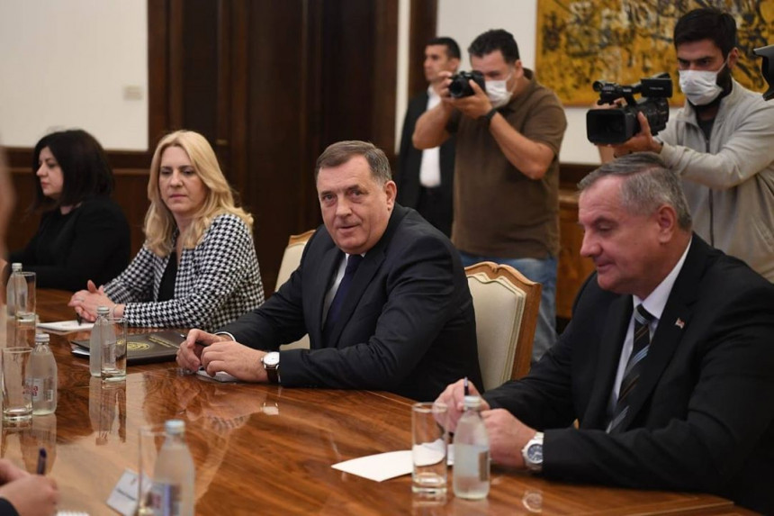 Nove sankcije EU: Zbog politike nema novca za Srpsku Nove sankcije EU: Zbog politike nema novca za Srpsku