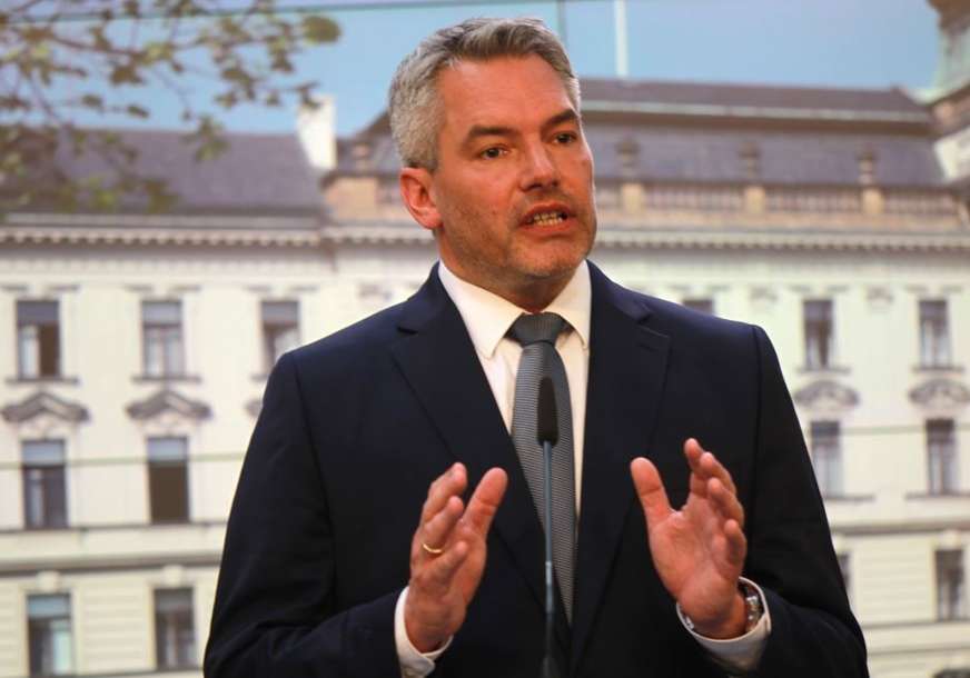 Upozorenje austrijskog kancelara “Ako ne suzbijemo inflaciju, preostaće nam samo alkohol i droga”