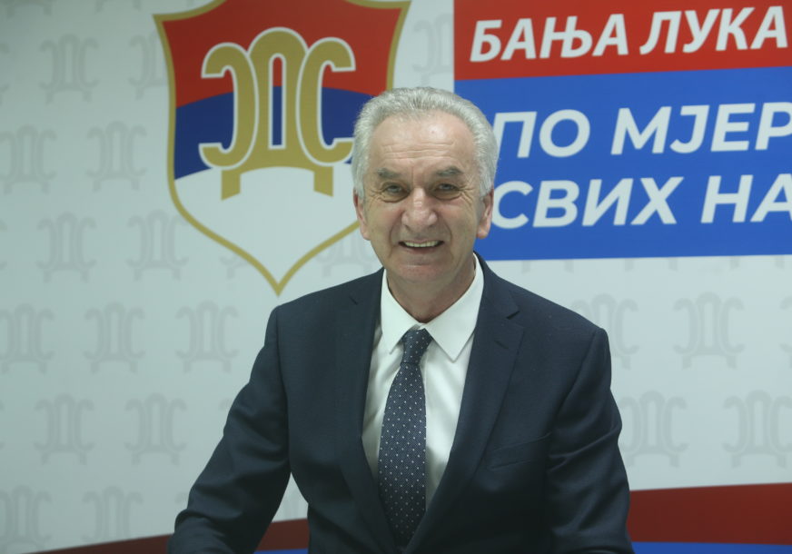 Šarović: Dodikova reprezentacija je skup drugoligaških rezervi, moja će u Banjaluku donijeti bodove iz Sarajeva