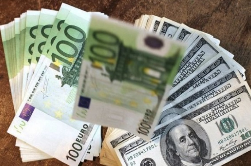 Evro je izjednačen sa dolarom, a šta to znači za KM?!