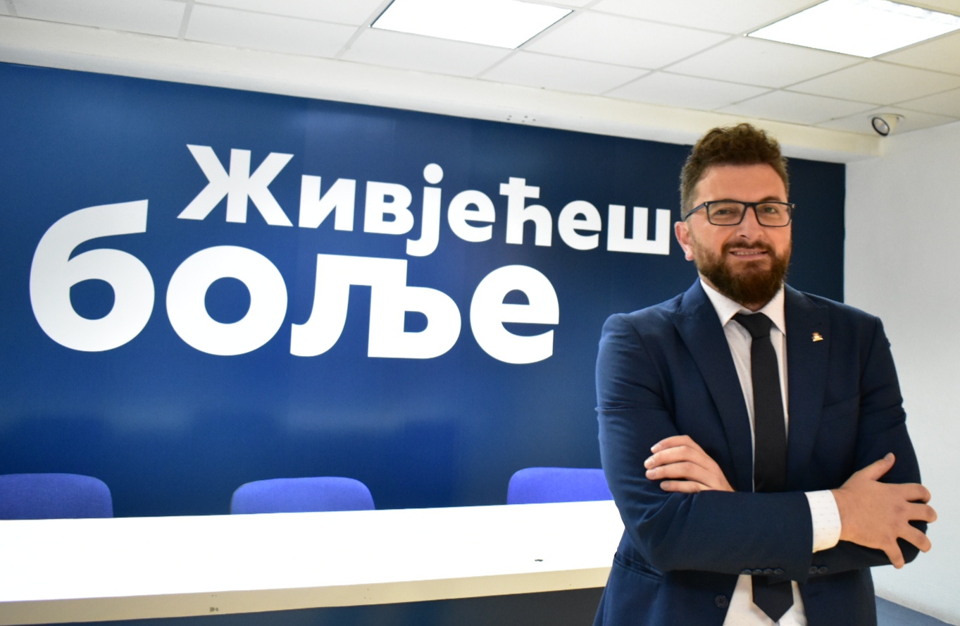 Salatić: Kampanja pod sloganom “Živjećeš bolje” je optimizam na realnim osnovama Salatić: Kampanja pod sloganom “Živjećeš bolje” je optimizam na realnim osnovama