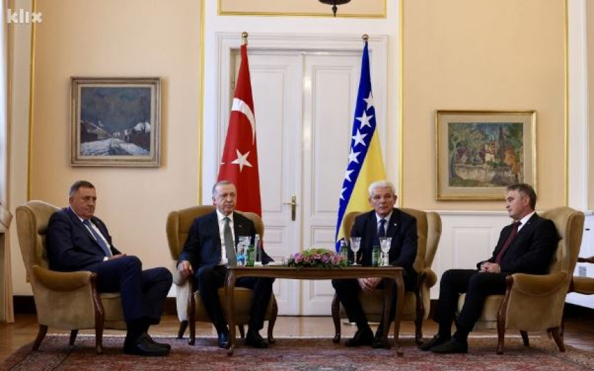 Građani BiH i Turske putovaće samo sa ličnim kartama Građani BiH i Turske putovaće samo sa ličnim kartama