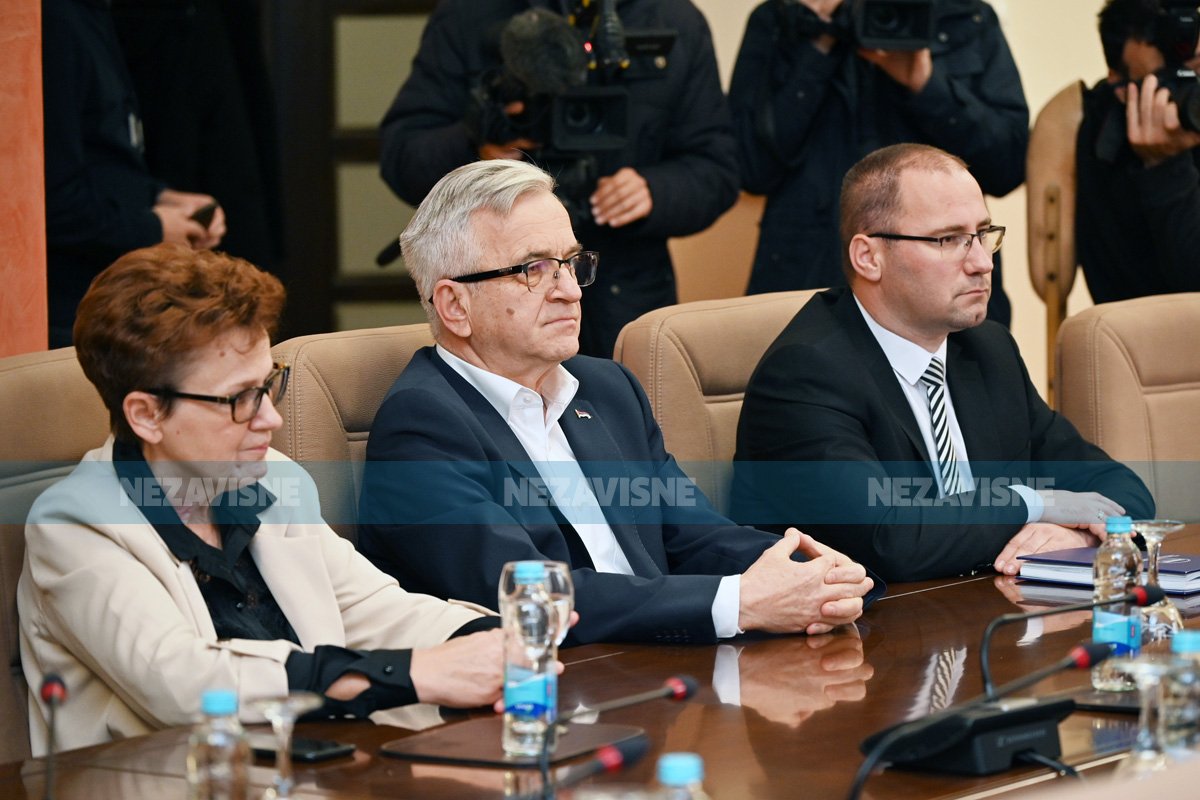 Čubrilović očekuje dva, Stevandić i “Pokret za državu” po jednog ministra u novoj Vladi RS