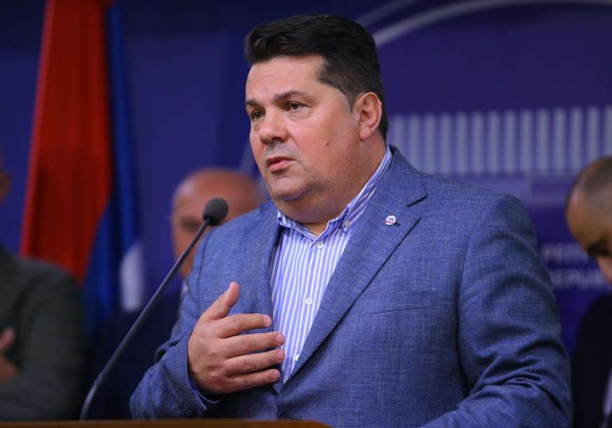 „Poništilo bi izbornu volju naroda“ Stevandić smatra da bi koalicija opozicije sa SDP usporila verifikaciju nadležnosti Srpske
