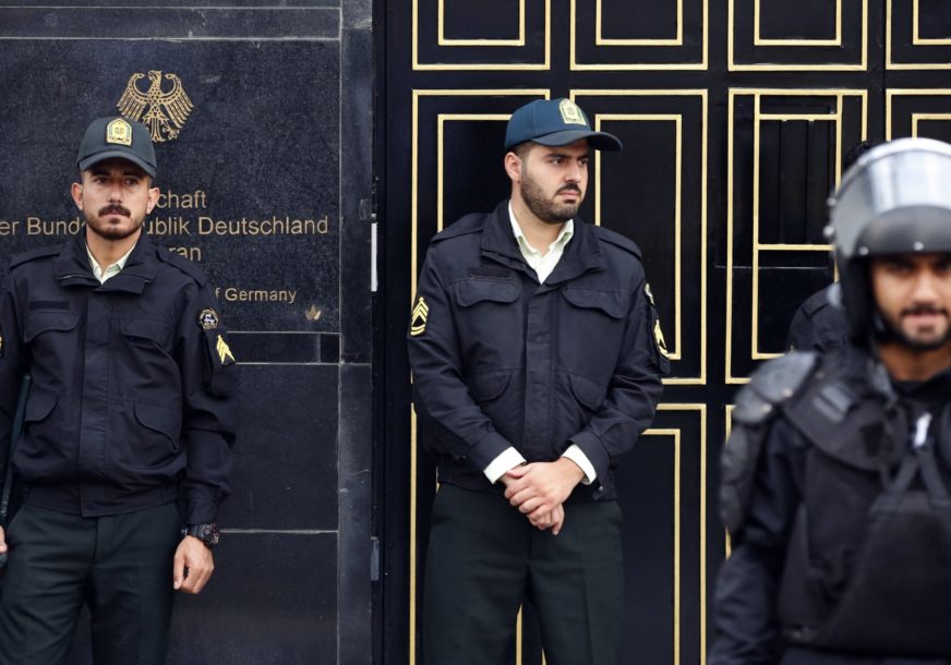 Detalji incidenta u Njemačkoj: Ekstremni desničari planirali državni udar, uhapšeno 25 osoba