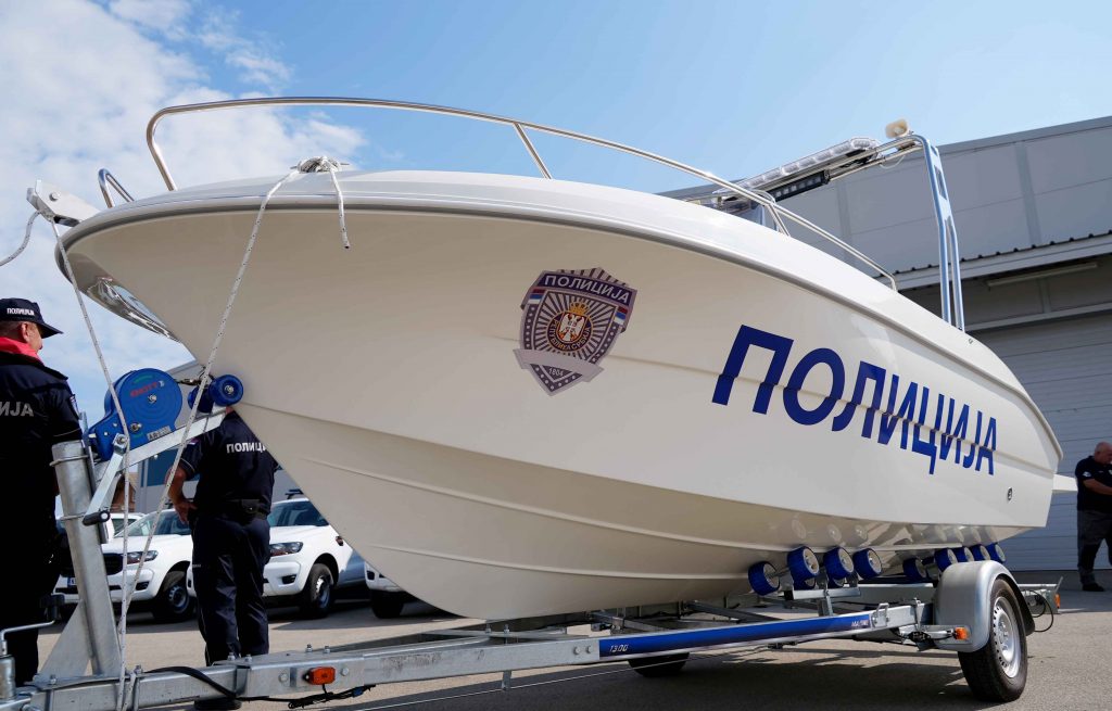 MUP: Pijana posada broda izazvala karambol na Savi u Beogradu