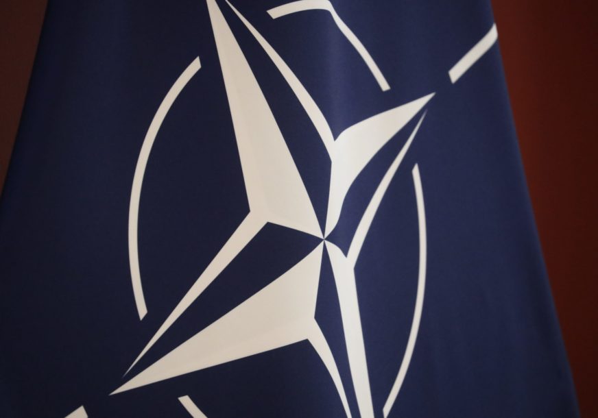 „Nastavljamo štititi saveznike“ Iz NATO poručili da je važna sloboda kretanja i bezbjedno okruženje na Kosmetu