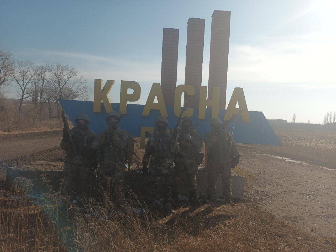 Rat u Ukrajini, 354. dan – Vagnerovci osvojili Krasnu Goru; Ukrajina: Sve loše sjeverno od Artemovska, 800 m do obruča