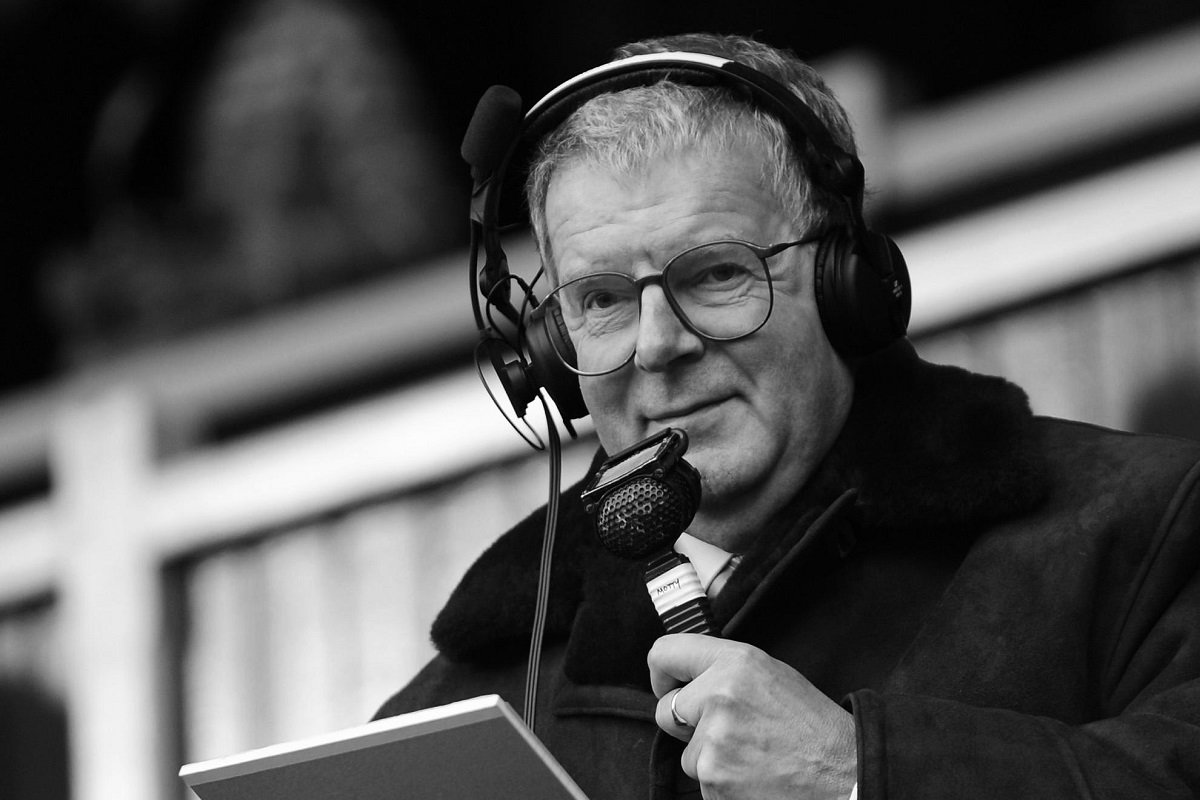 Legendarni fudbalski komentator preminuo u 77. godini