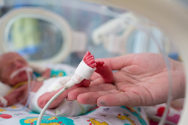 Džedaji u Srbiji prikupili 25.000 KM za prijevremeno rođene bebe