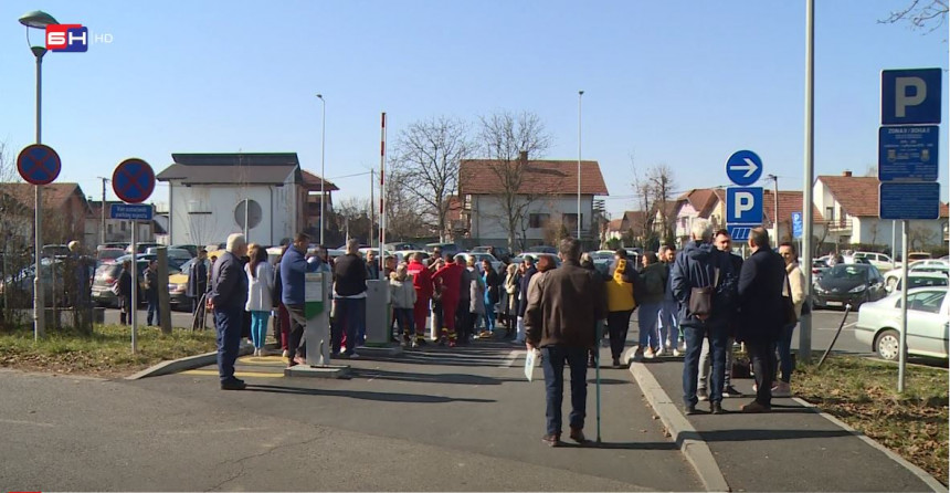 Protest ljekara i medicinskog osoblja u Brčkom