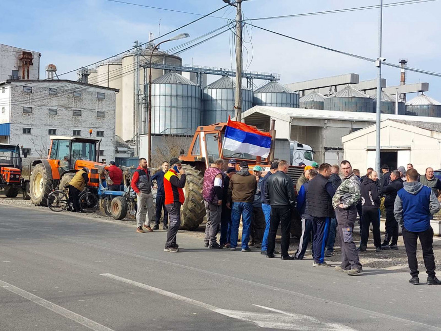 Ništa od Dodikovog obećanja, protest poljoprivrednika