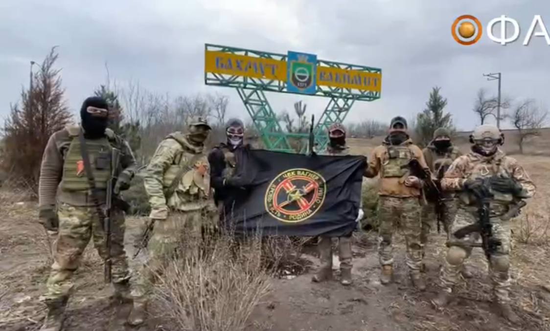 Rat u Ukrajini, 381. dan – Teške borbe za Bahmut, „zona ubijanja“ koči vagnerovce