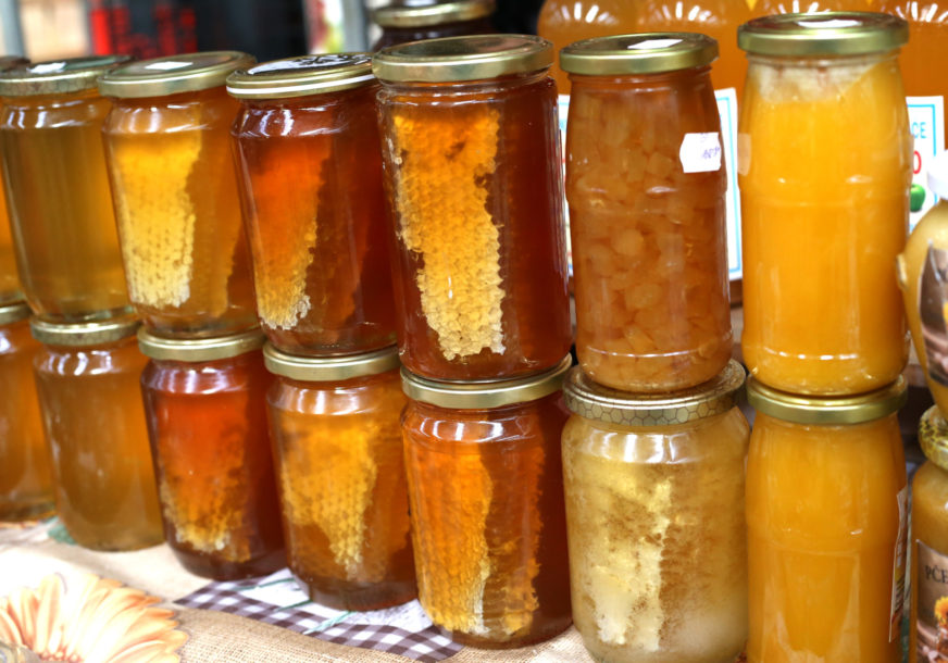 Tegla meda do 26 KM: Pčelarstvo u Srpskoj više hobi nego posao