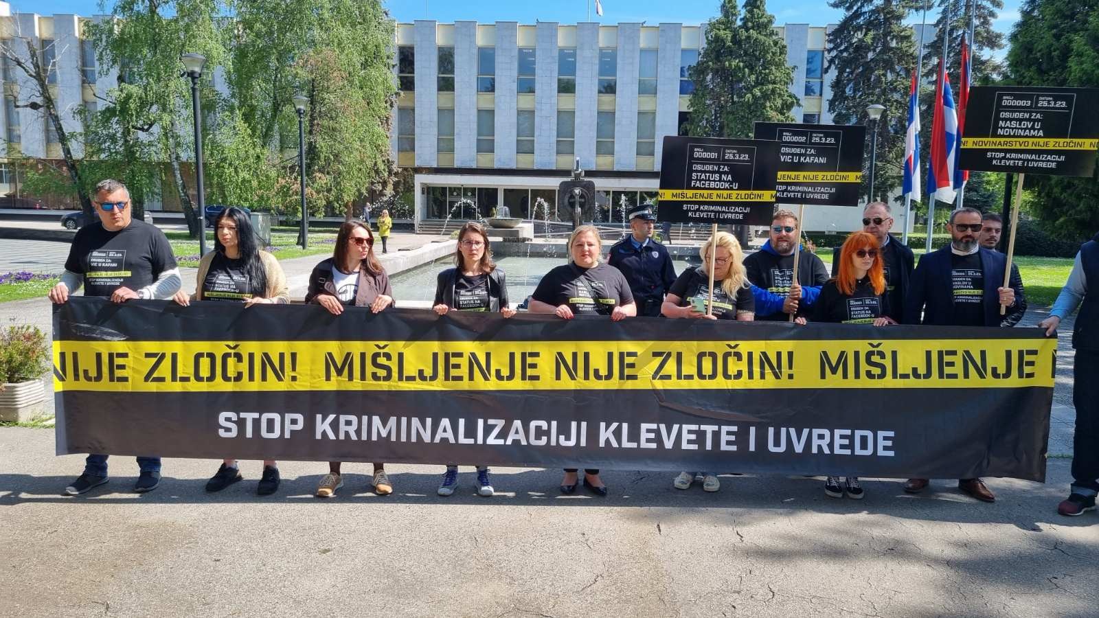 Ministar Bukejlović bez odgovora na pitanje ko je pisao Nacrt zakona – novinari napustili javnu raspravu