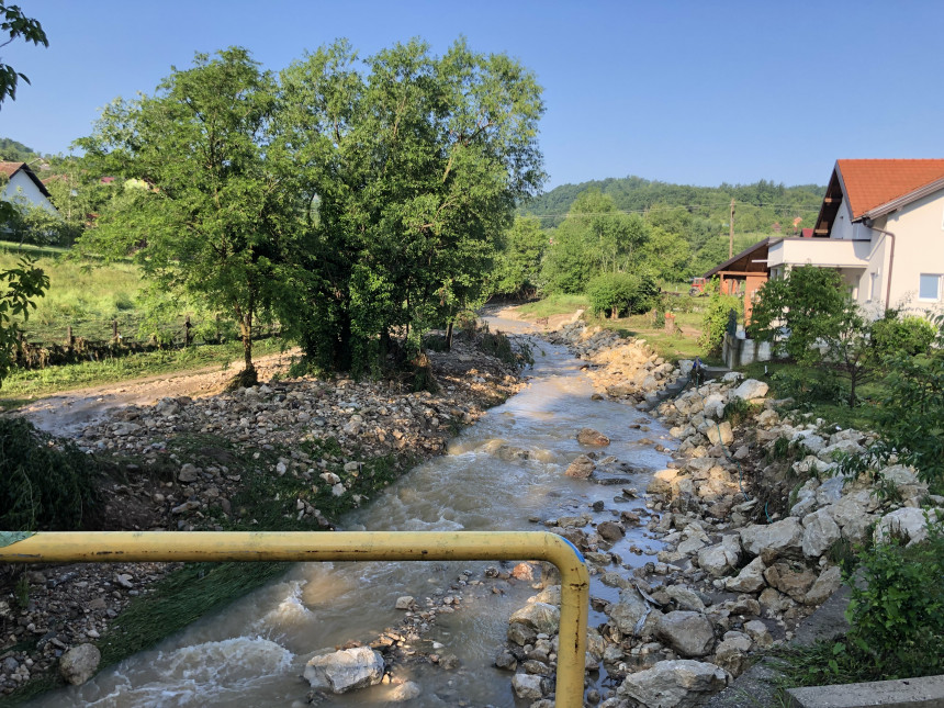 Selo u ugljevičkoj opštini odsječeno od svijeta Selo u ugljevičkoj opštini odsječeno od svijeta