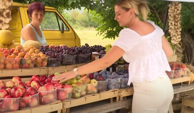 Smokva najtraženije voće u Hercegovini: Poljoprivrednici se svakodnevno bore za plasman svojih proizvoda (VIDEO)