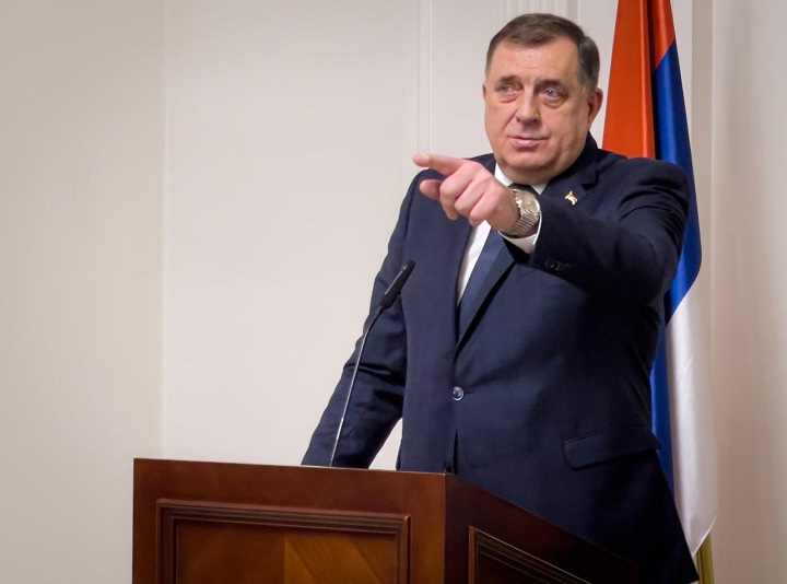 Dodik: U Srpskoj ne žive ničiji podanici već narod koji je brani od agresije