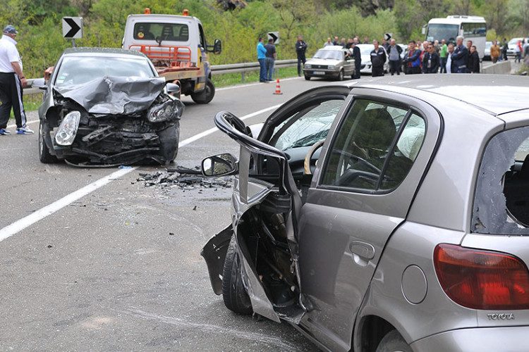 Svakog dana na putevima Srpske 27 saobraćajnih nesreća