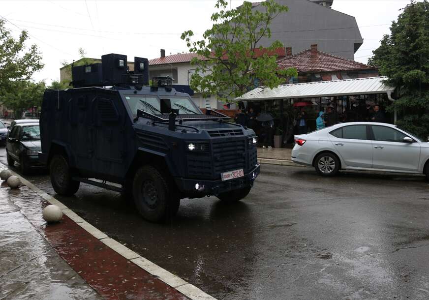 Dvojica Srba uhapšena na Kosovu u pritvoru, jedan u bolnici u lošem stanju