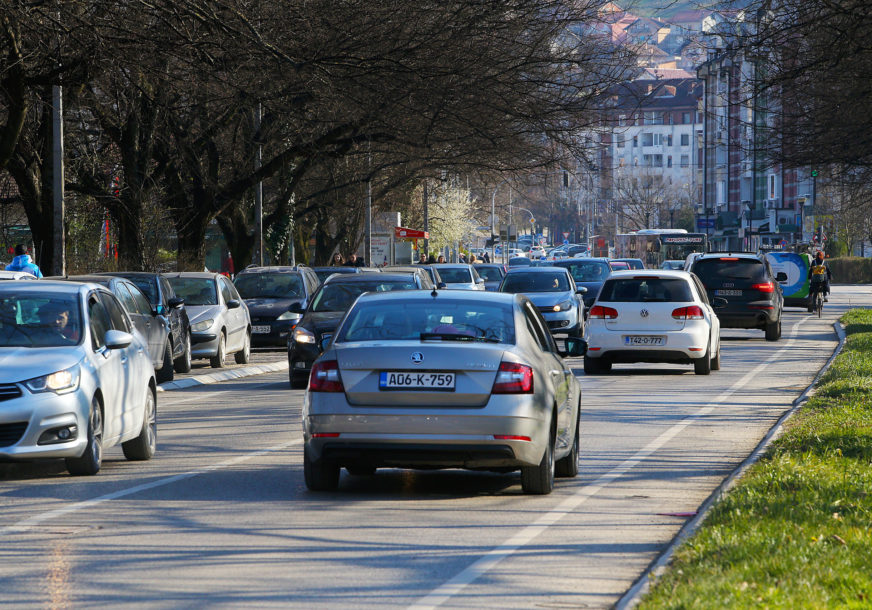 Više od 450.000 registrovanih vozila u Srpskoj
