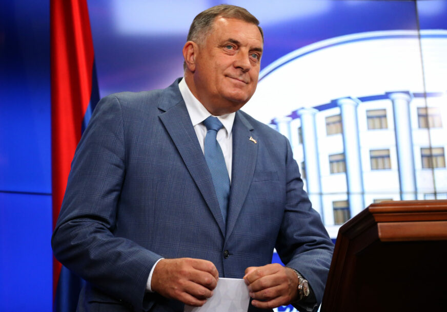„Mi nismo mafijaška porodica, nikada nismo bili siromašni“ Dodik za NIN o sankcijama, odnosu sa Vučićem i može li SNSD bez njega