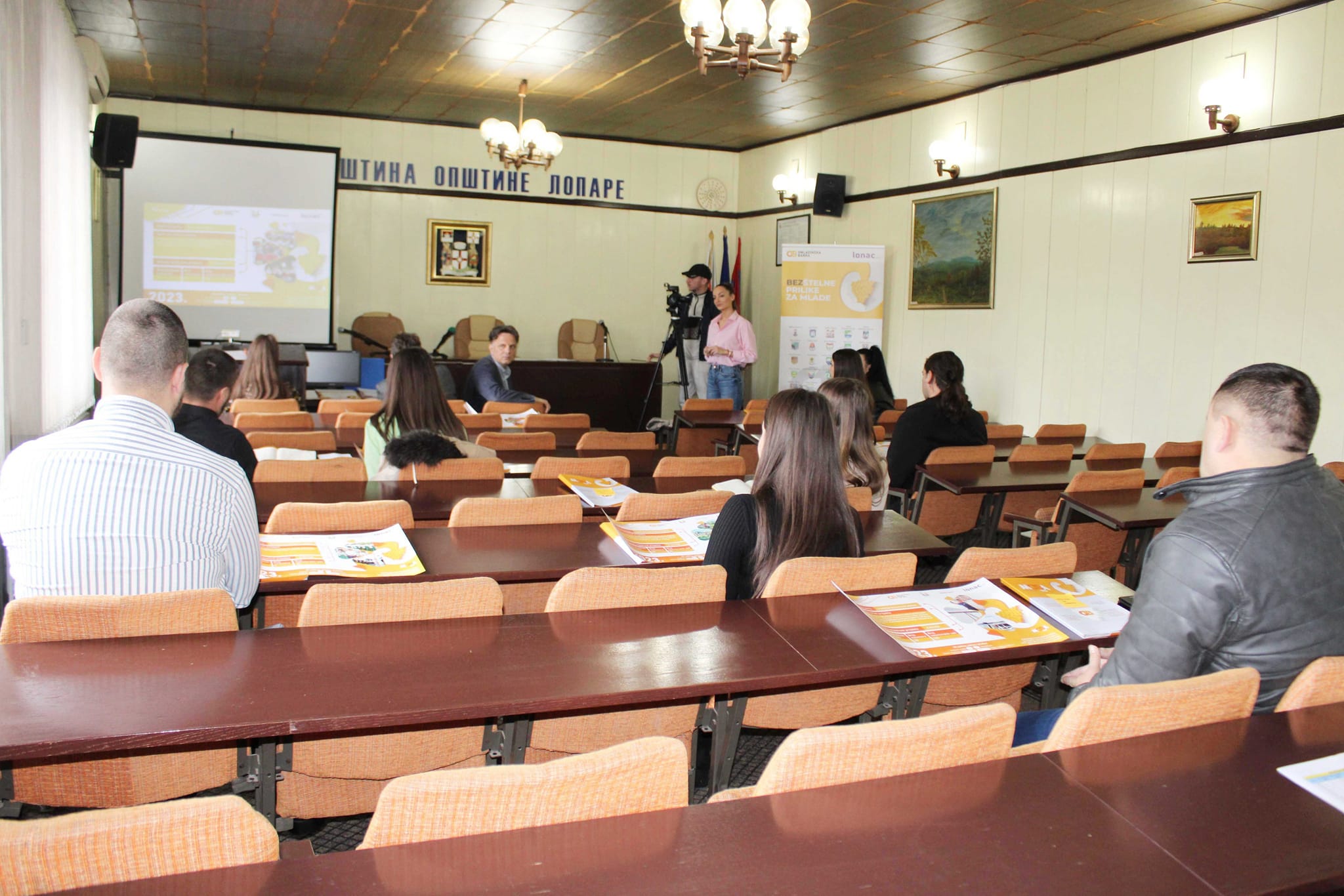U Loparama je održana prezentacija realizovanih projekata Omladinske banke