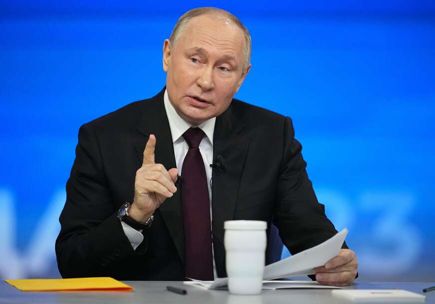Putin se obratio Rusima “Moramo da idem naprijed, da stvaramo budućnost, vi ste naši heroji”
