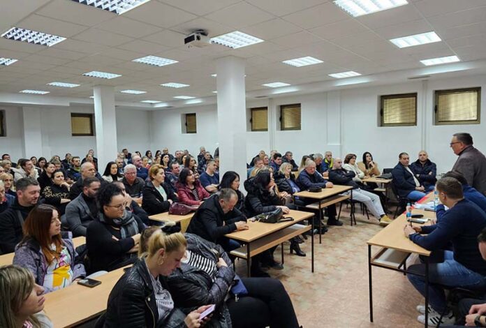 Odbornici i načelnici odjeljenja iz SDS-a zamrznuli rad u Skupštini opštine Sokolac