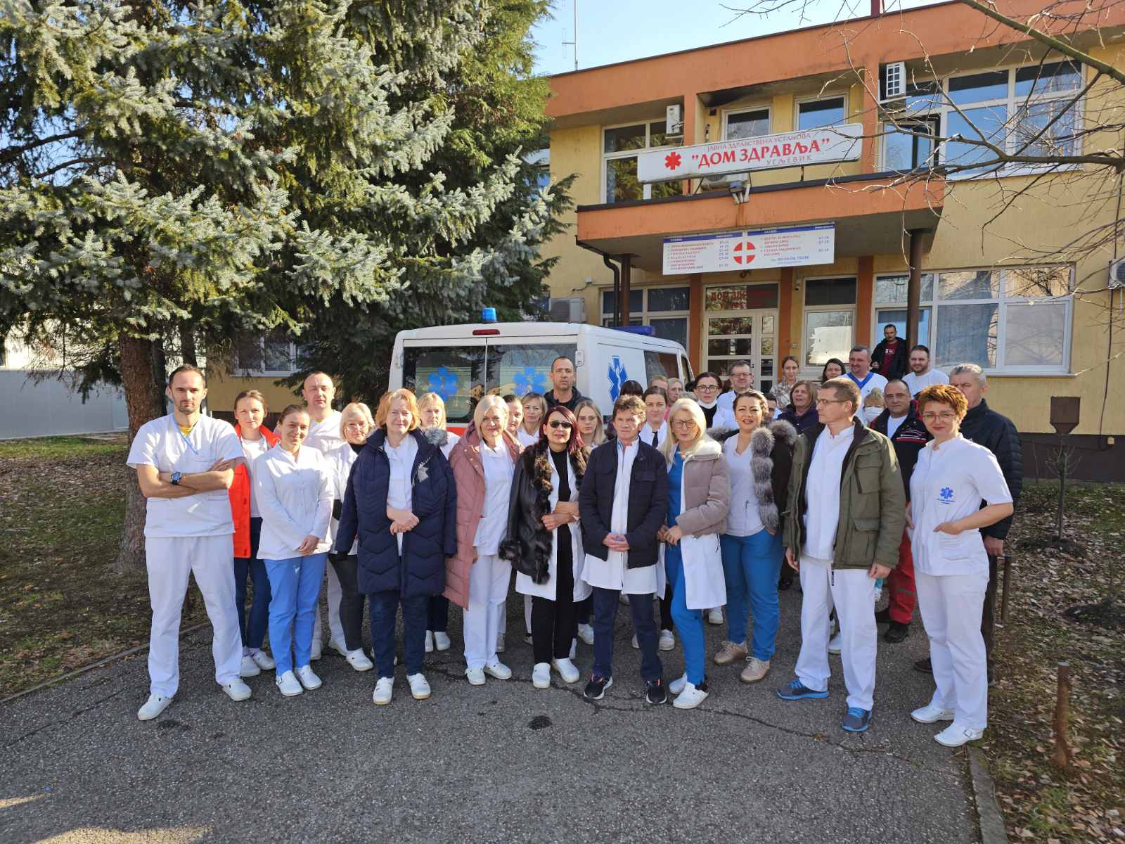 Ugljevički zdravstveni radnici podržali pretučenog kolegu iz Prijedora: ODMAH, STOP NASILJU!