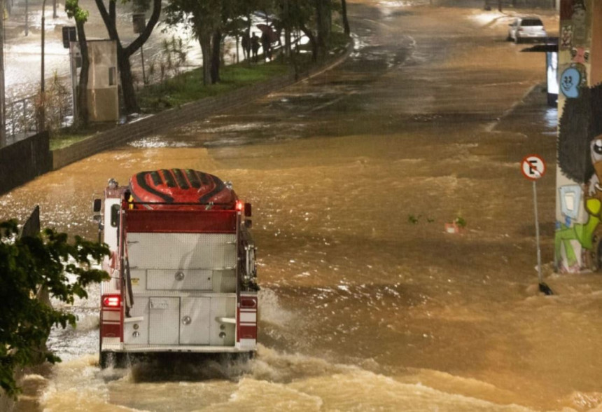 Dramatično stanje u Brazilu: Obilne kiše odnijele 23 života