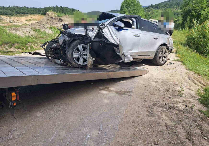 Detalji saobraćajne nesreće koja je ŠIPOVO ZAVILA U CRNO: Nastradali vraćajući se sa svadbe, suvozača je spasila samo jedna stvar