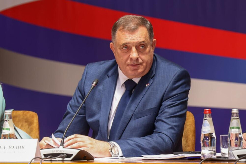 Dodik se posipa pepelom: Tek kasnije sam shvatio šta je Republika Srpska