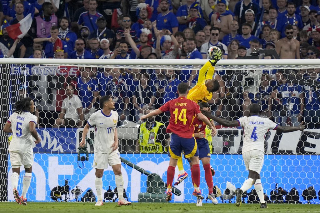 NESTVARNO POLUFINALE EURO 2024: Španija nakon velikog preokreta eliminisala Francusku, a jedan igrač ispisao istoriju (FOTO/VIDEO)