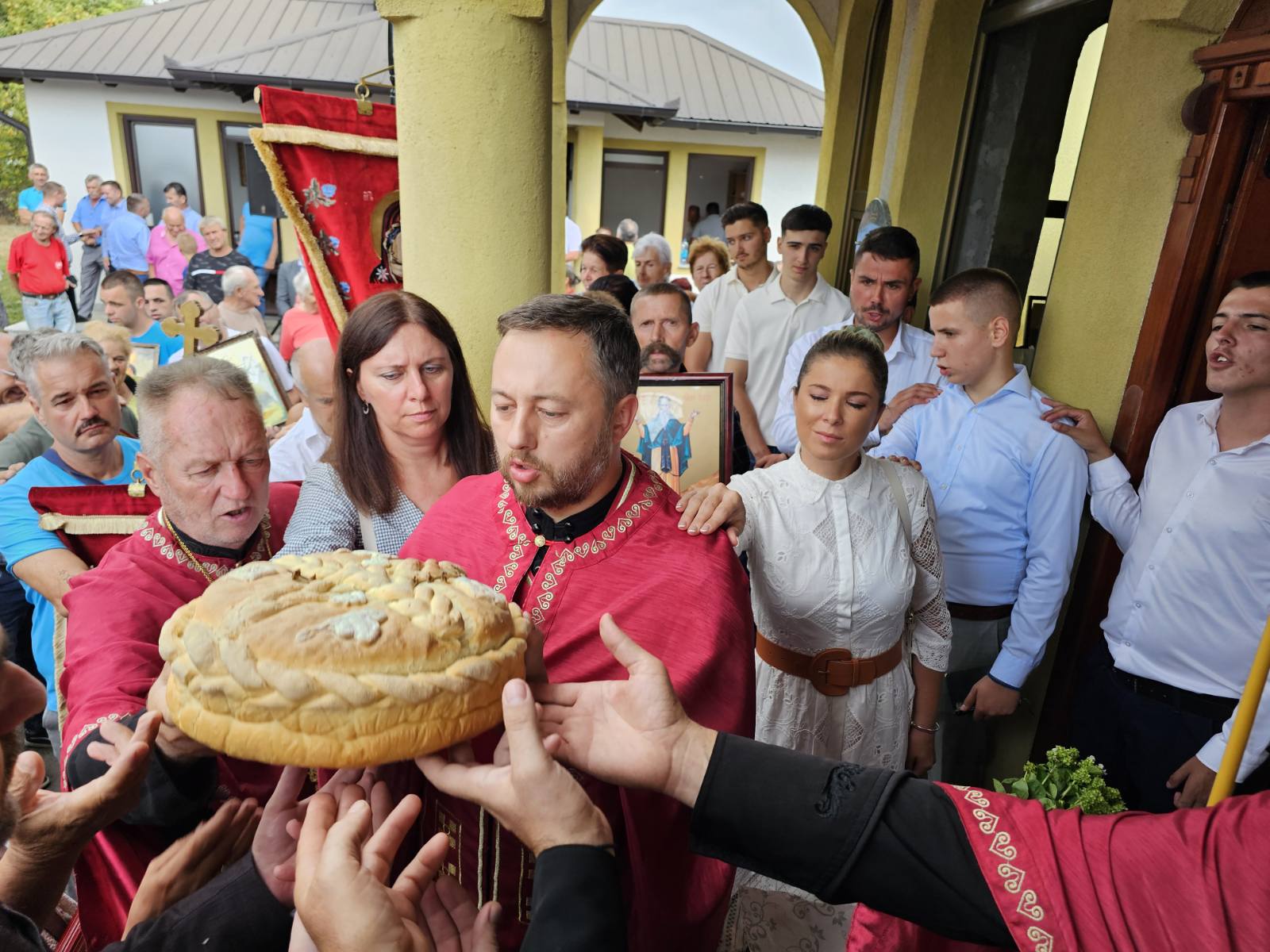 Korenita proslavila hramovnu slavu: Služen parastos junacima