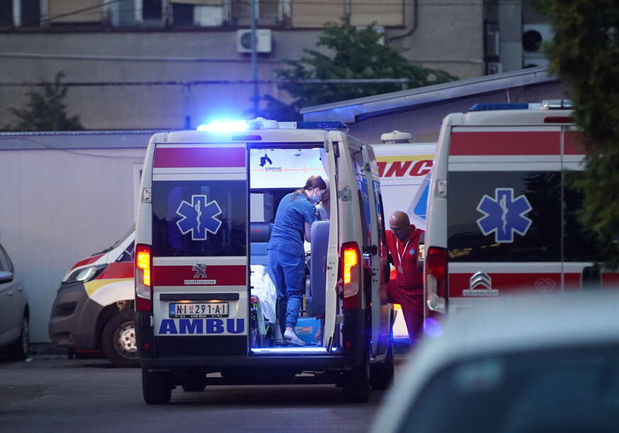 SUDAR AUTOBUSA I DVA AUTOMOBILA Šest osoba povrijeđeno u nesreći kod Kraljeva