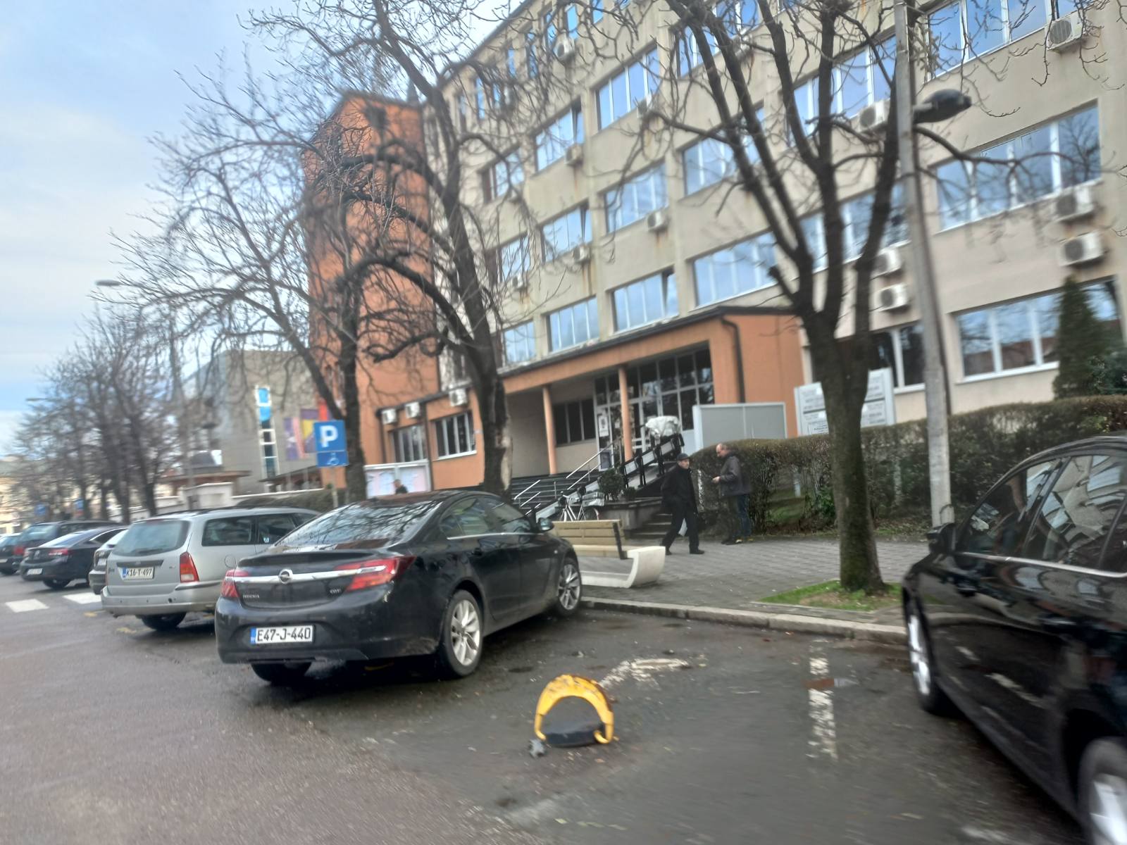 U OJT stigli ZAHTEVI ZA IZJAŠNJENJE TUŽITELJKE Kancelariji disciplinskog tužioca: POPUST NARKODILERU, VLASNIKU PLANTAŽE DROGE!