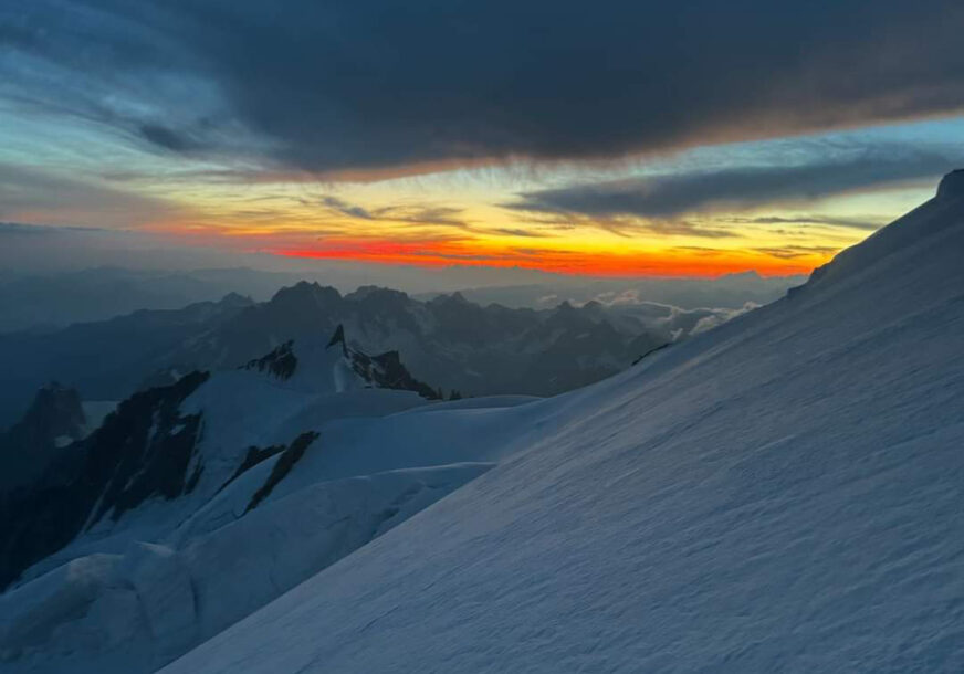 Nestali usljed lošeg vremena: Na Mon Blanu pronađena TIJELA 4 ALPINISTA