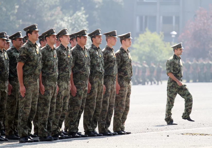 Evo ko će i zašto obavezni vojni rok u Srbiji služiti najkraće, a ko najduže