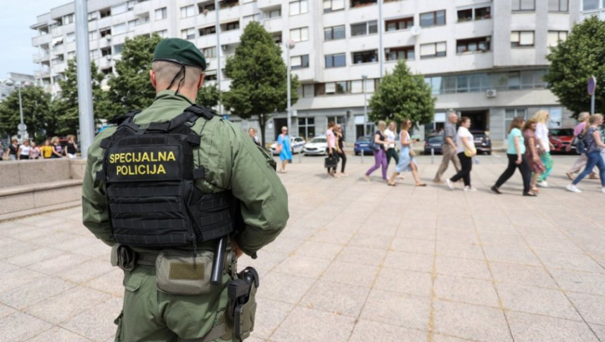 Drama u Zagrebu: Muškarac s oružjem upao u bolnicu