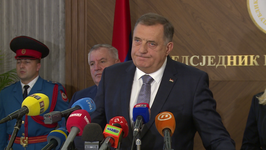 Dodik najavio izgradnju spomenika u Banjaluci, ali ne zna kom kralju (VIDEO)