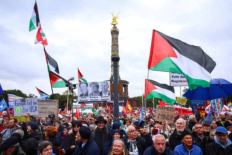 Hiljade ljudi na ulicama Berlina, protive se slanju oružja u Ukrajinu i solidarišu sa Gazom