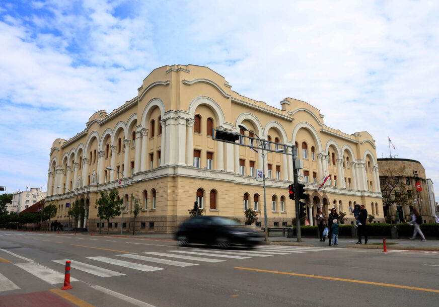 Ko je rastao, a ko PODBACIO: Pogledajte kako se kretao rejting stranaka u Banjaluci unazad 4 godine