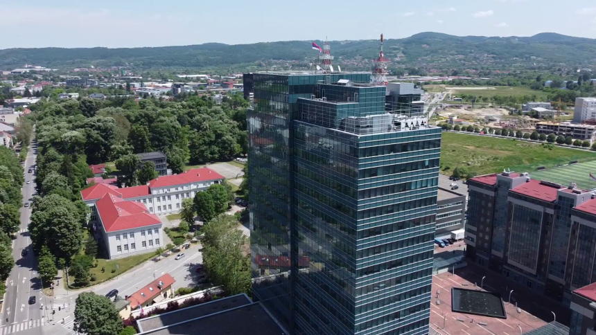 Pogodujući tajkunima Vlada uništila Garantni fond