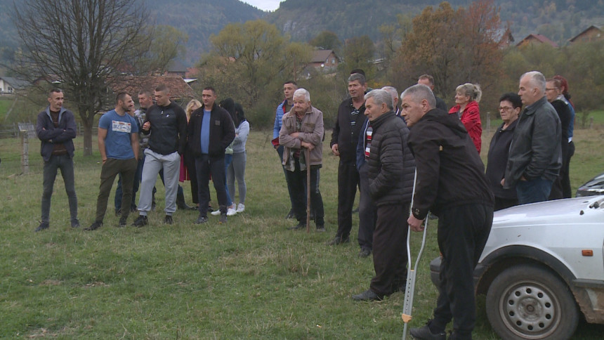 Protest mještana Mokrog zbog prodaje zemljišta Arapima