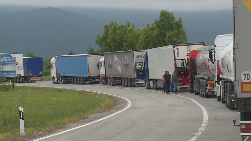 Egzodus vozača i firmi iz transportnog sektora prouzrokovaće nova poskupljenjai?!