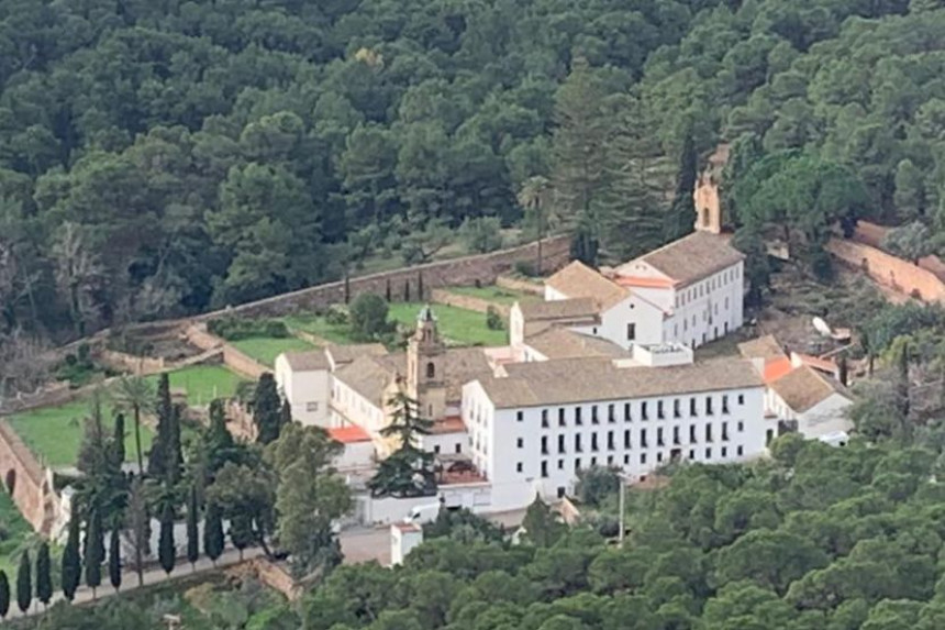 Užas u manastiru: Ubijen sveštenik, monasi ranjeni